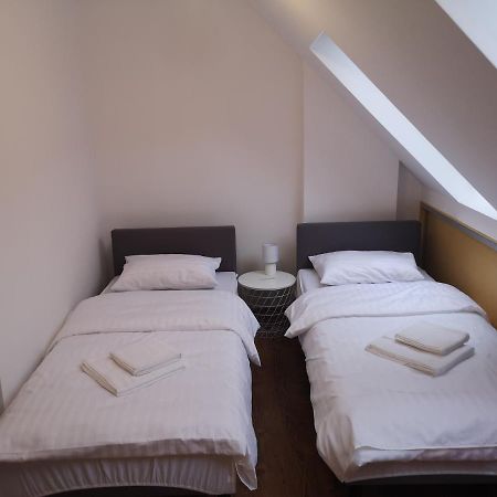 Apartament Dluga Apartment Jelenia Gora Exterior photo